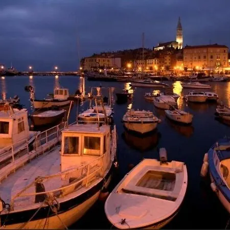 Vaal In Rovinj, With Balcony *