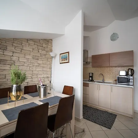 Vaal In Rovinj, With Balcony Apartment