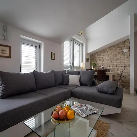 Vaal In Rovinj, With Balcony Apartment