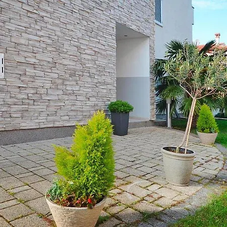 Seaside With Balcony Appartement *